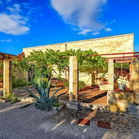 Masseria Le Pezzate by Raro Villas-3